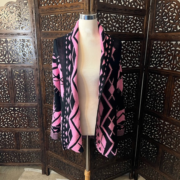 Pink & Black Tribal Print Boho Cardigan - Picture 1 of 4